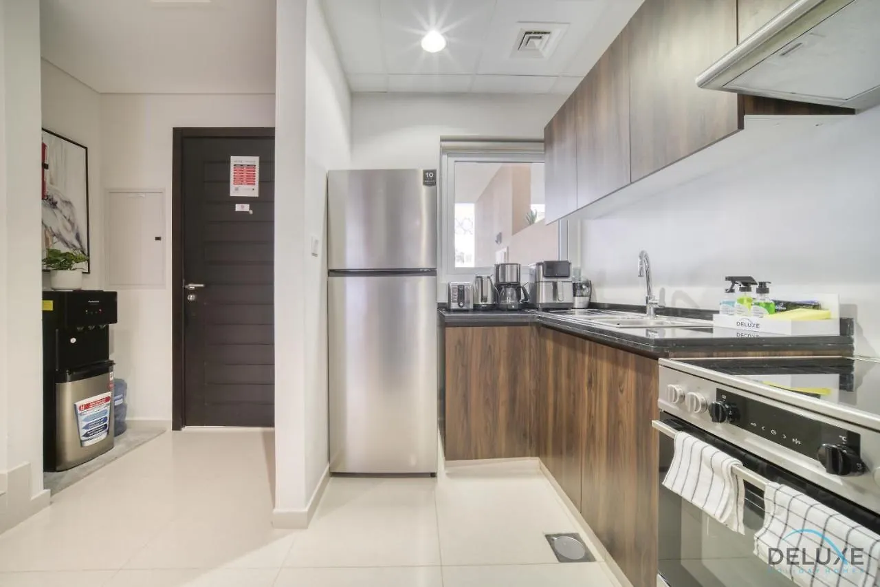 شقة Alluring 3Br Townhouse At Damac Hills 2, Dubailand By Deluxe Holiday Homes