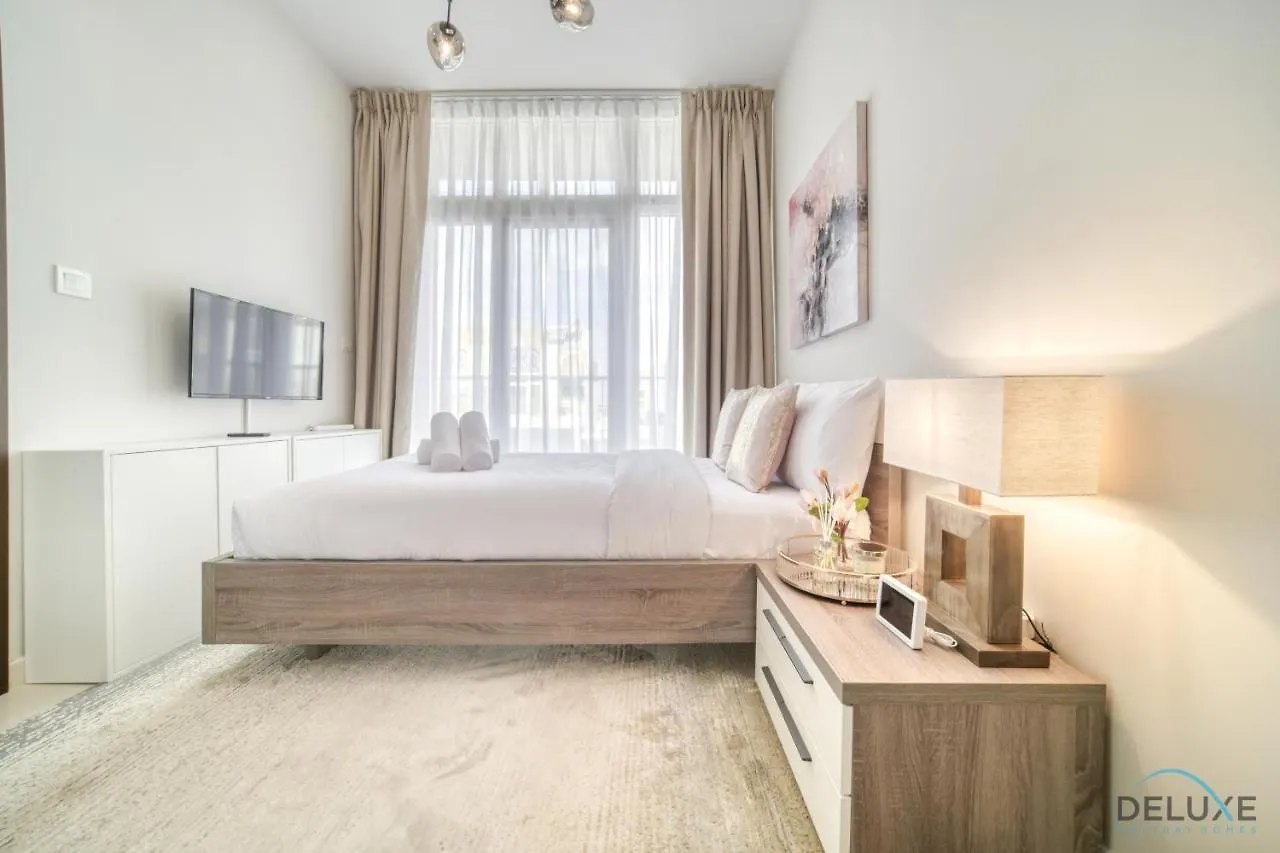 Apartment Alluring 3Br Townhouse At Damac Hills 2, Dubailand By Deluxe Holiday Homes