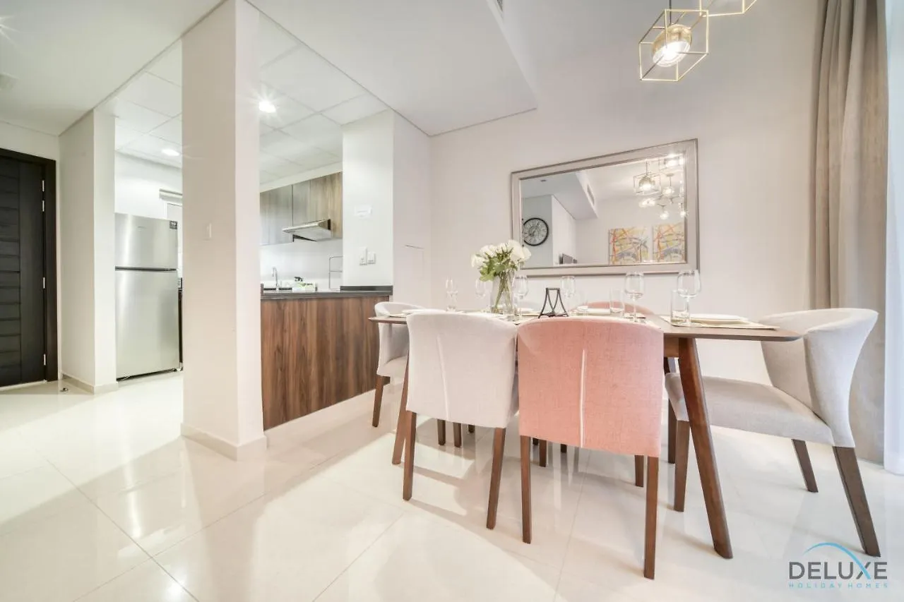 Apartment Alluring 3Br Townhouse At Damac Hills 2, Dubailand By Deluxe Holiday Homes