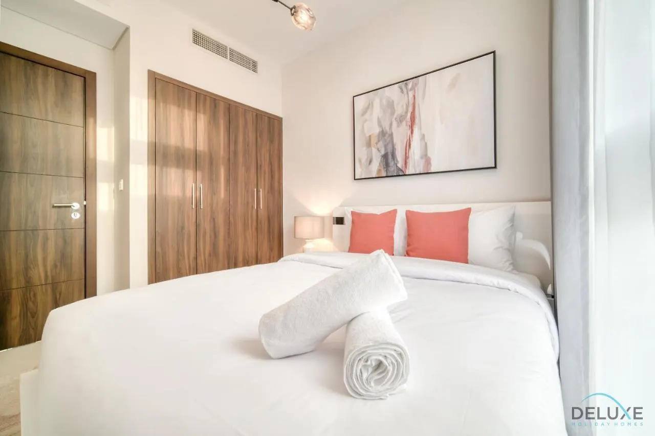 Alluring 3Br Townhouse At Damac Hills 2, Dubailand By Deluxe Holiday Homes 0*, Dubai