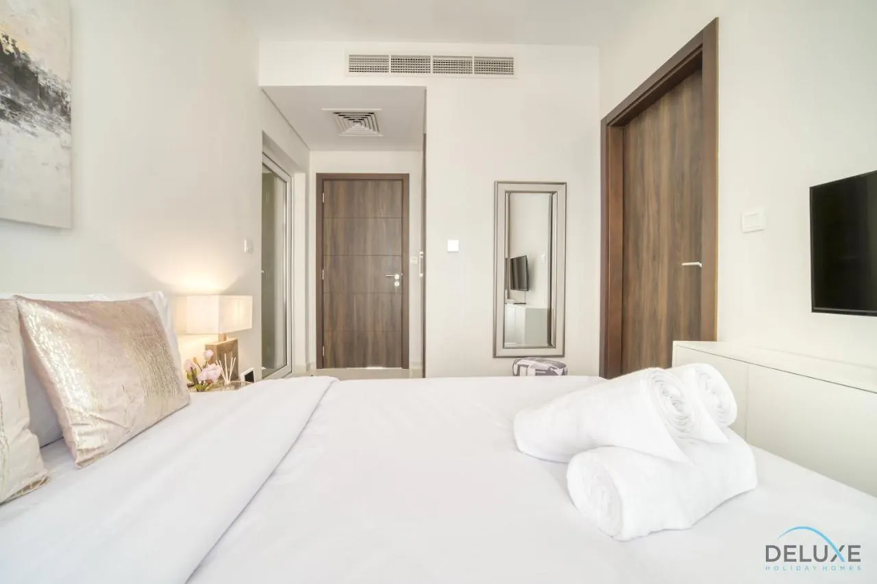 Alluring 3Br Townhouse At Damac Hills 2, Dubailand By Deluxe Holiday Homes 0*, Dubai United Arab Emirates