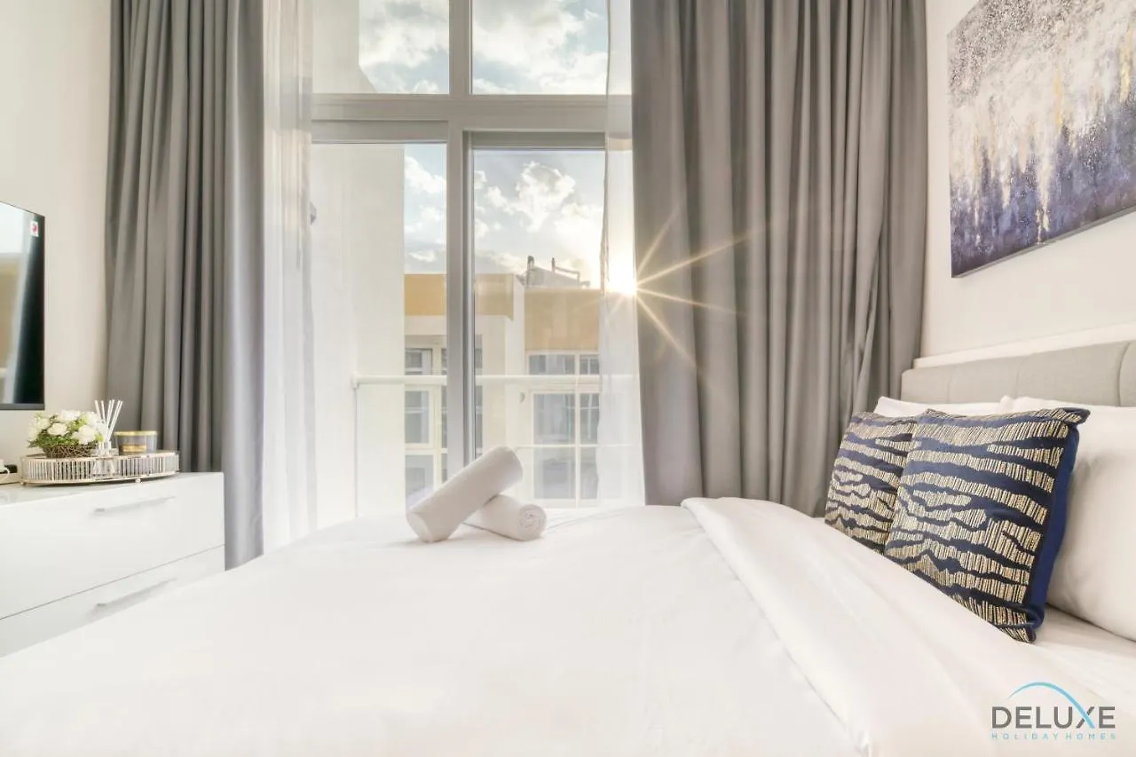 Alluring 3Br Townhouse At Damac Hills 2, Dubailand By Deluxe Holiday Homes
